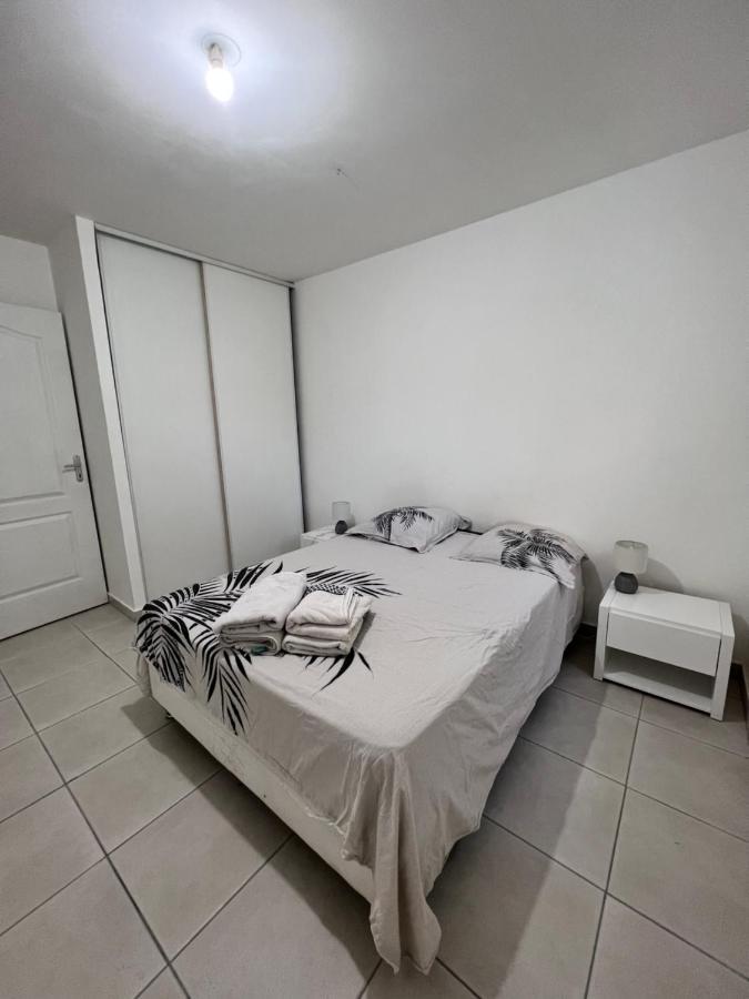Appart Calme Vue Mer Le Carbet Exterior photo